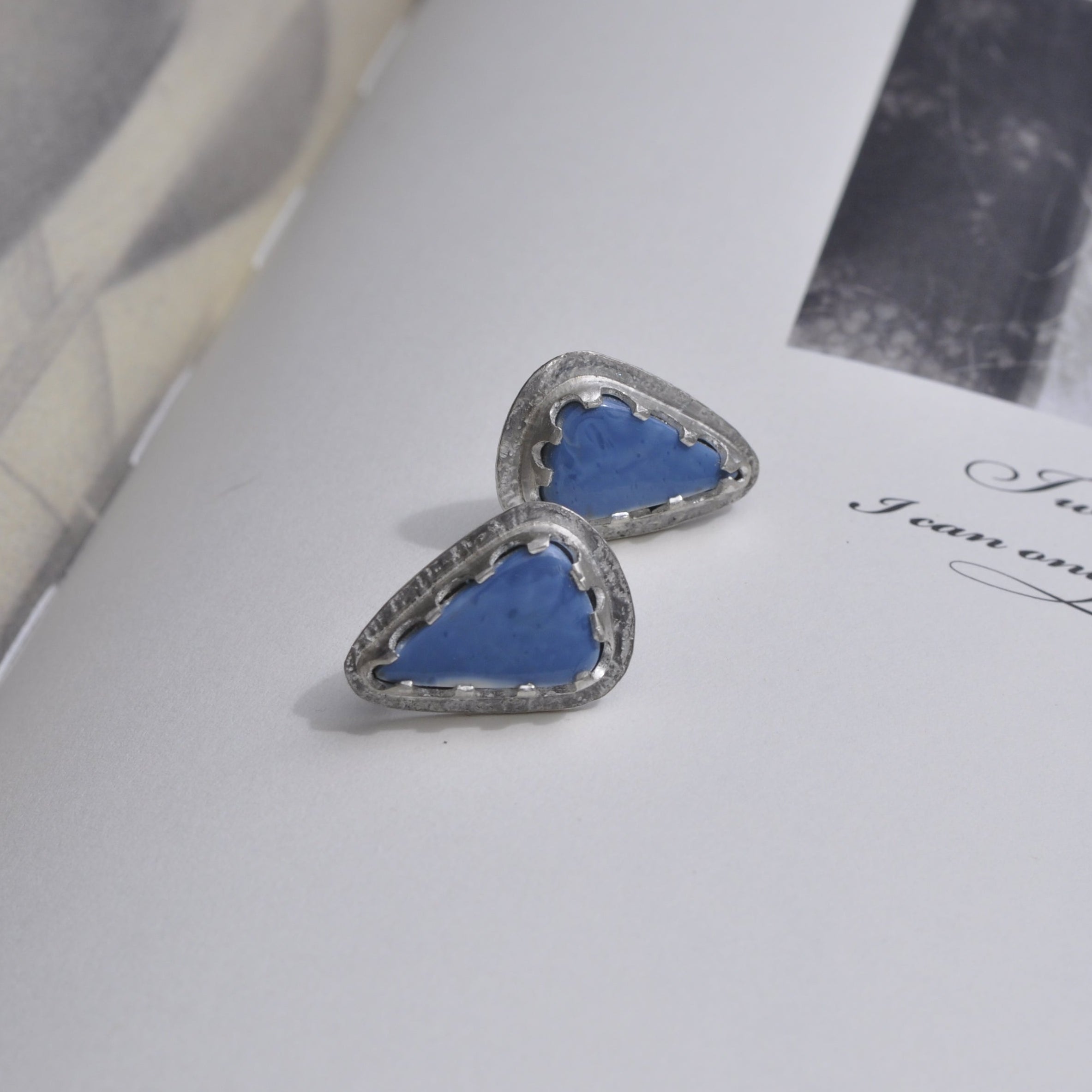 Aretes ópalo azul