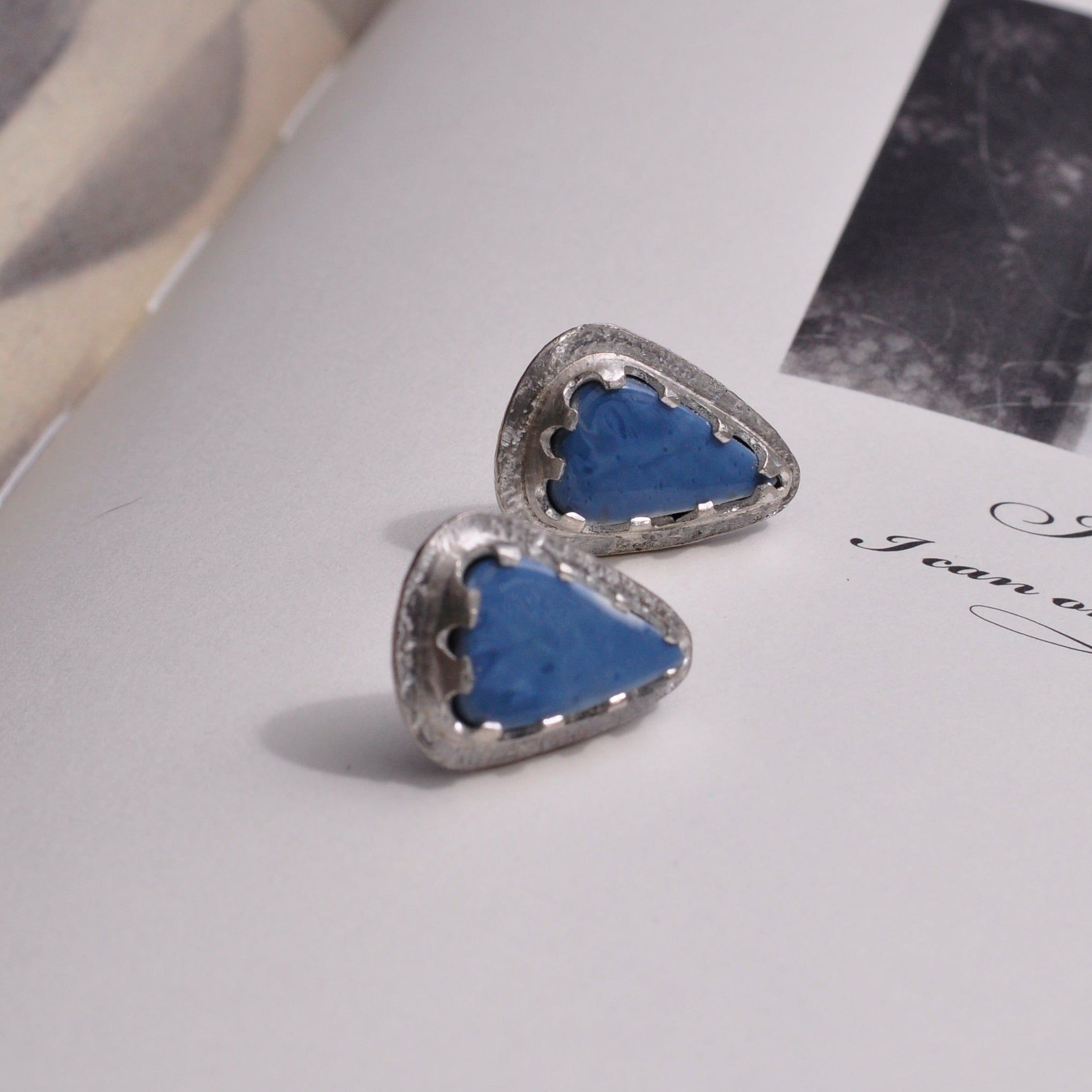Aretes ópalo azul