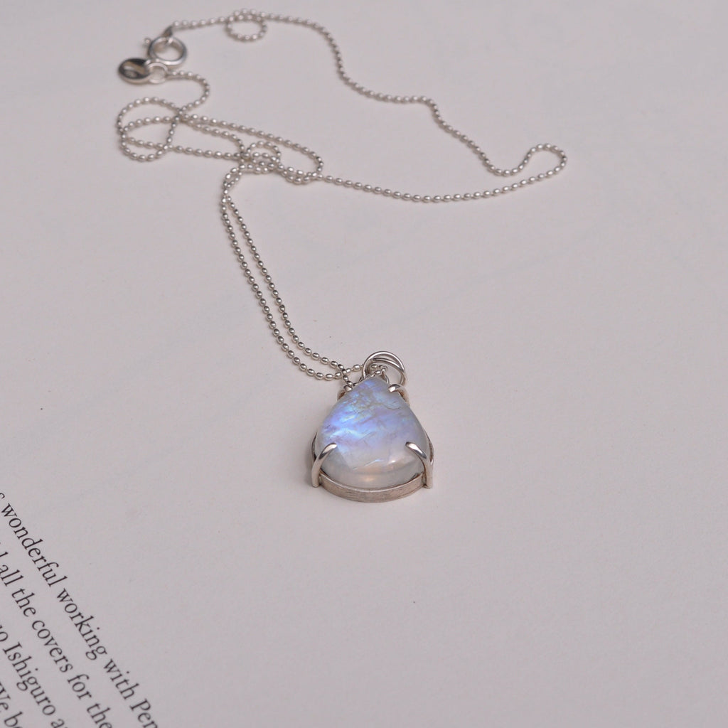 Collar piedra luna adularia