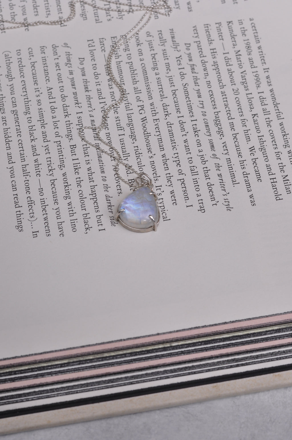 Collar piedra luna adularia