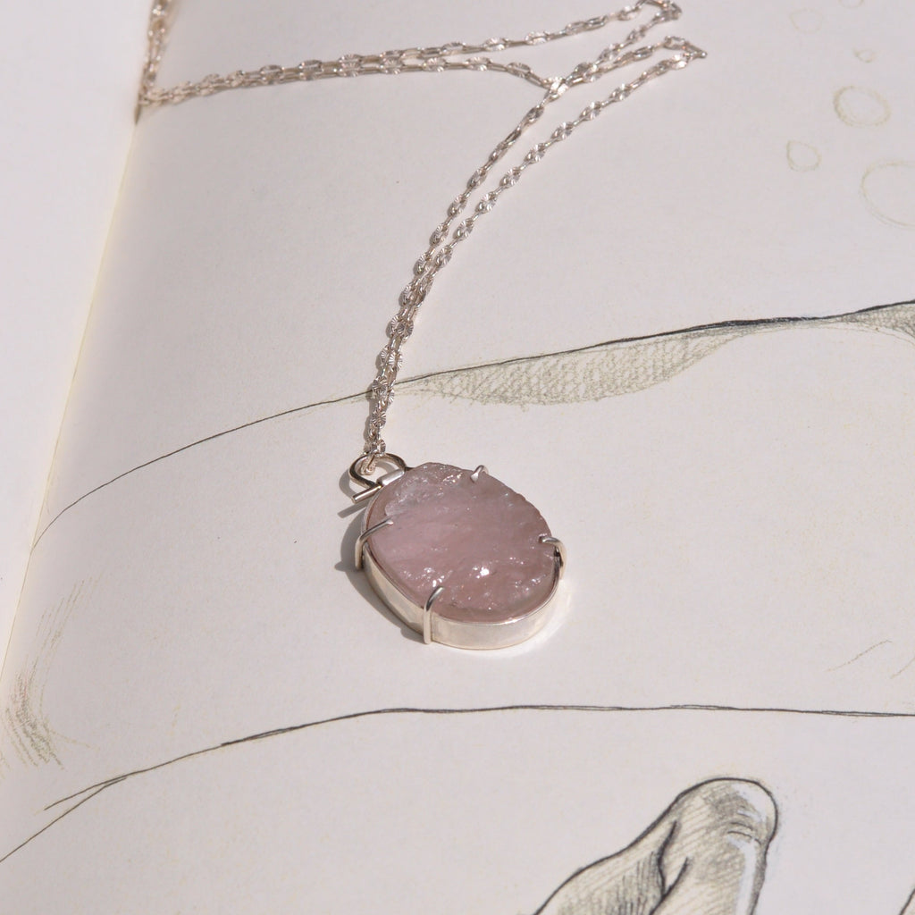 Collar de Cuarzo rosa rústico