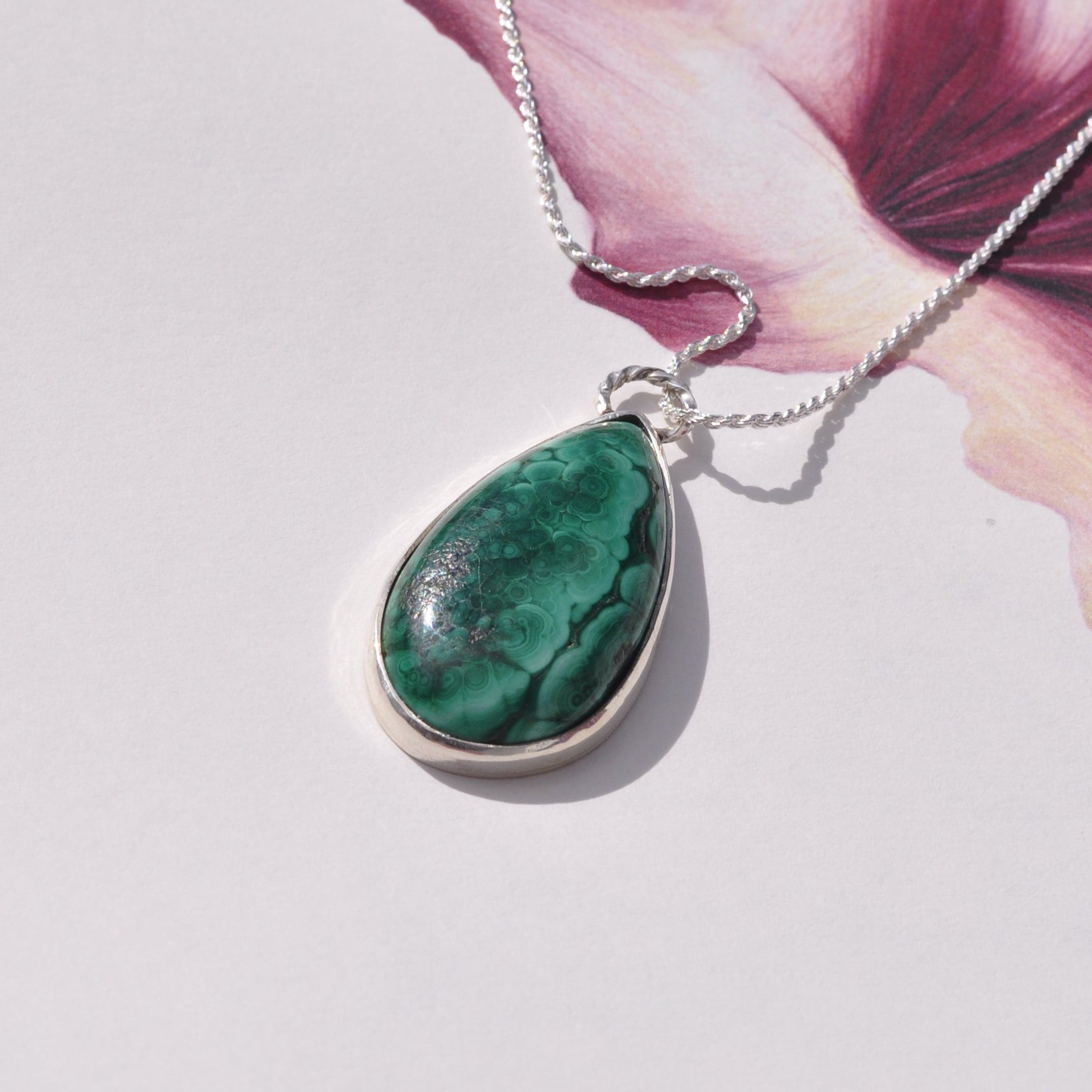 Collar de malaquita