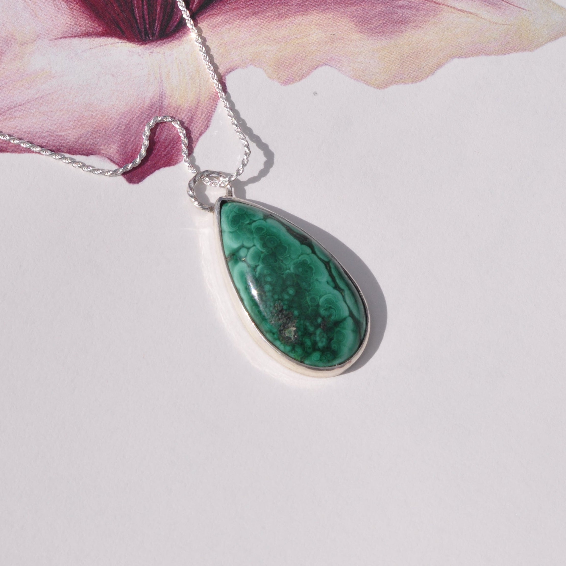 Collar de malaquita
