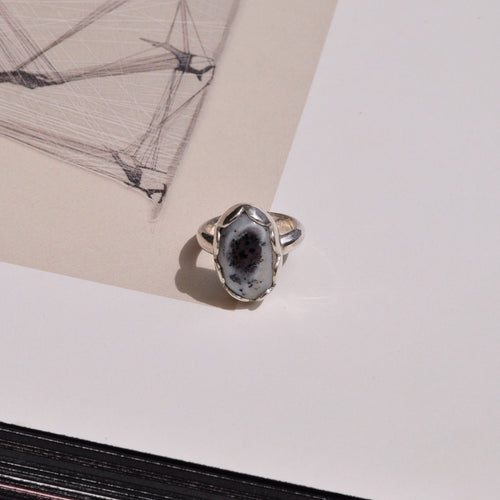 Anillo Calcedonia dendrítica