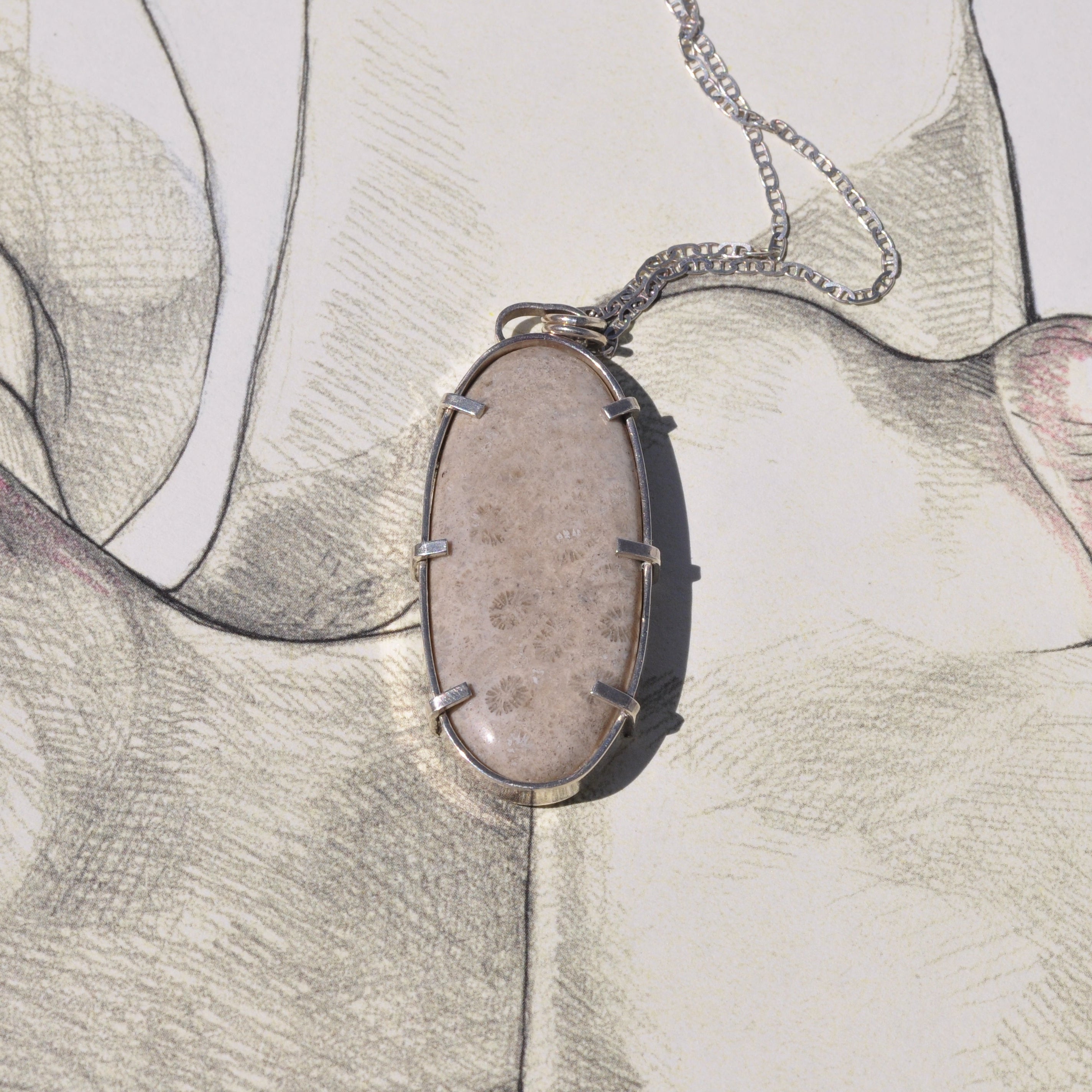 Collar Coral fosilizado