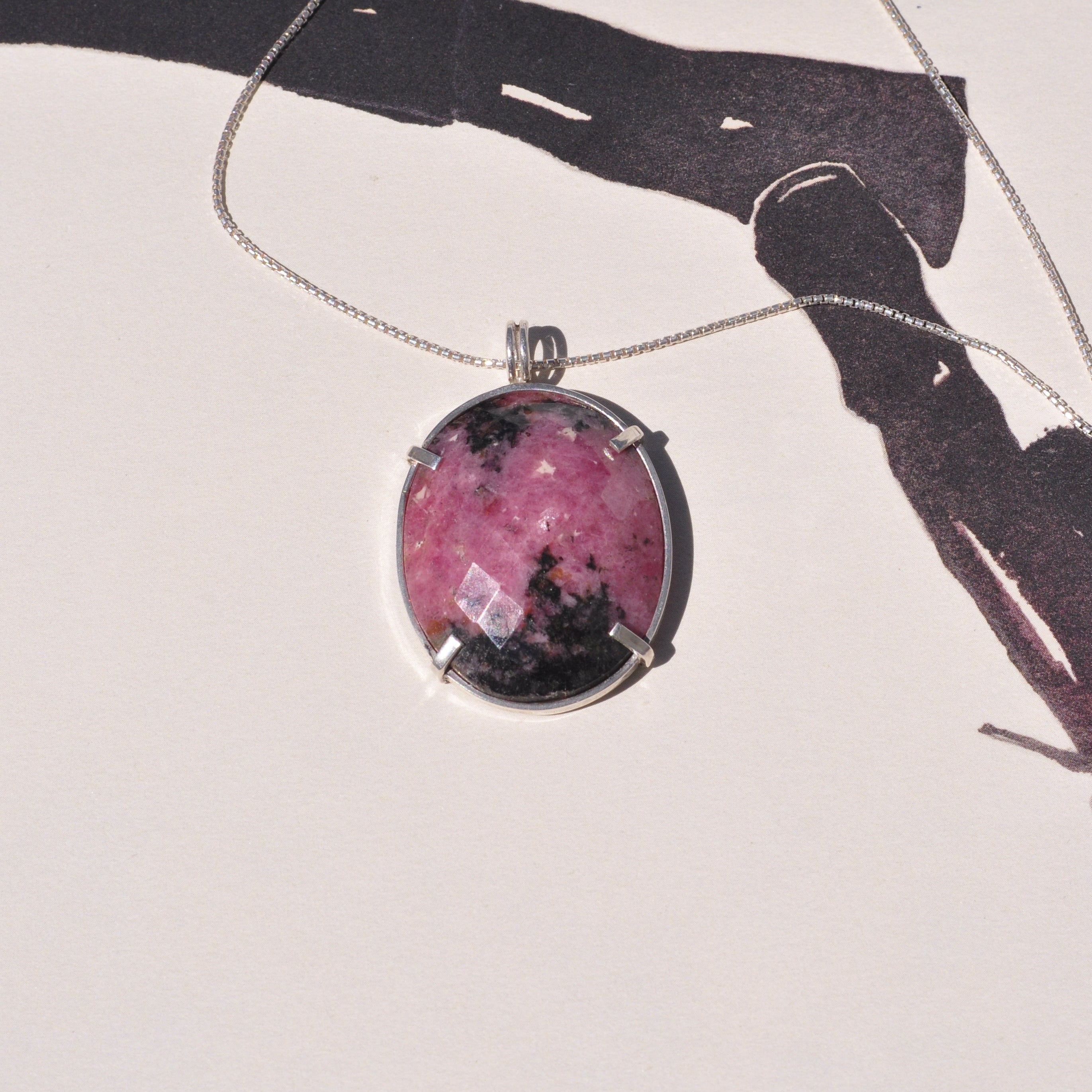 Collar Rodonita