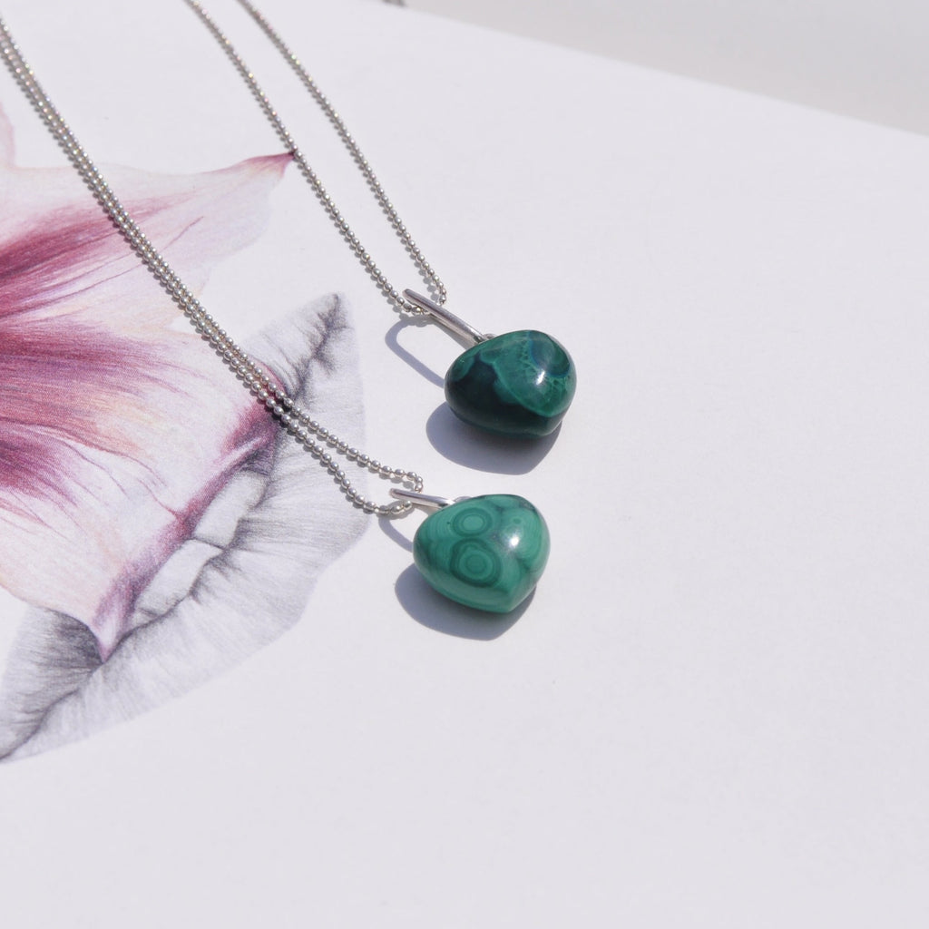 Collar corazón malaquita