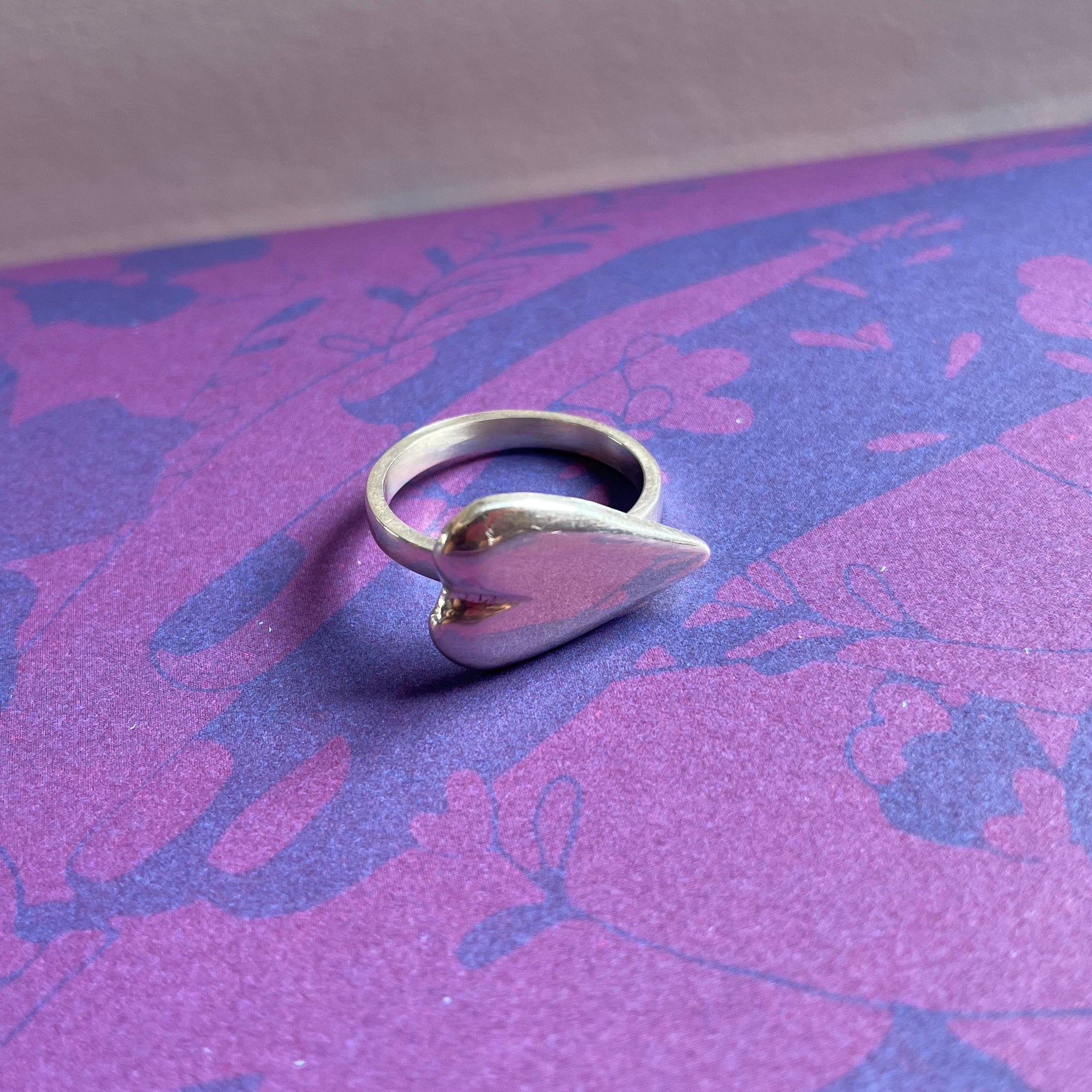 Anillo corazón plata ley 950