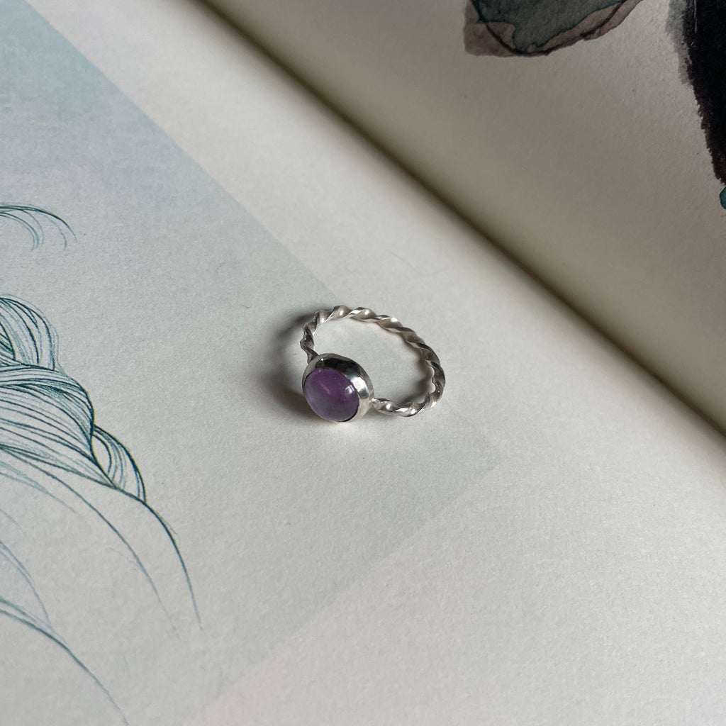 Anillo amatista